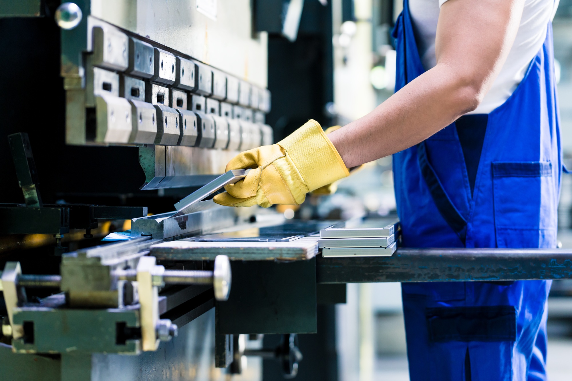 【CASE1】道具の戻し方で決まる製造現場の「次工程はお客様」の本当の意味（具体例）～壁のポスターは誰も見てない～